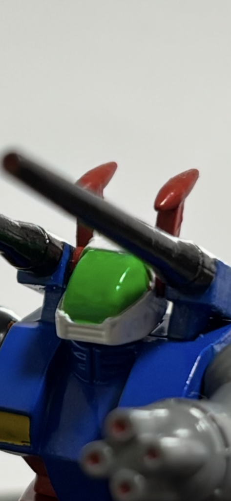 手…手が届かん…