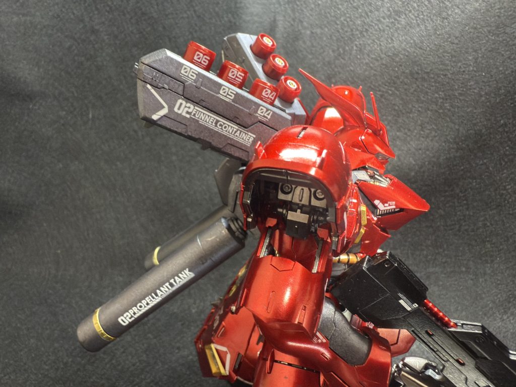 RG サザビー–5枚目/制作者：Kazuna