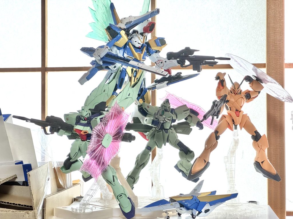 我が家の1/100Vガンダムシリーズで〆。