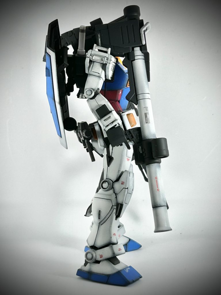 HGのガンダムではこのキットのフォルムが1番いいですね😁