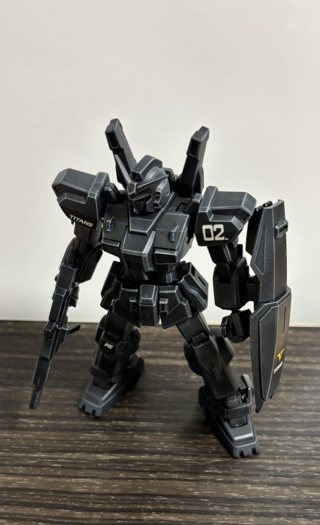 初めて合わせ目消しにも挑戦しました。出来るだけ細く、はっきりとエッジ線を出したかったんですが…なんかいい方法ありますかね？