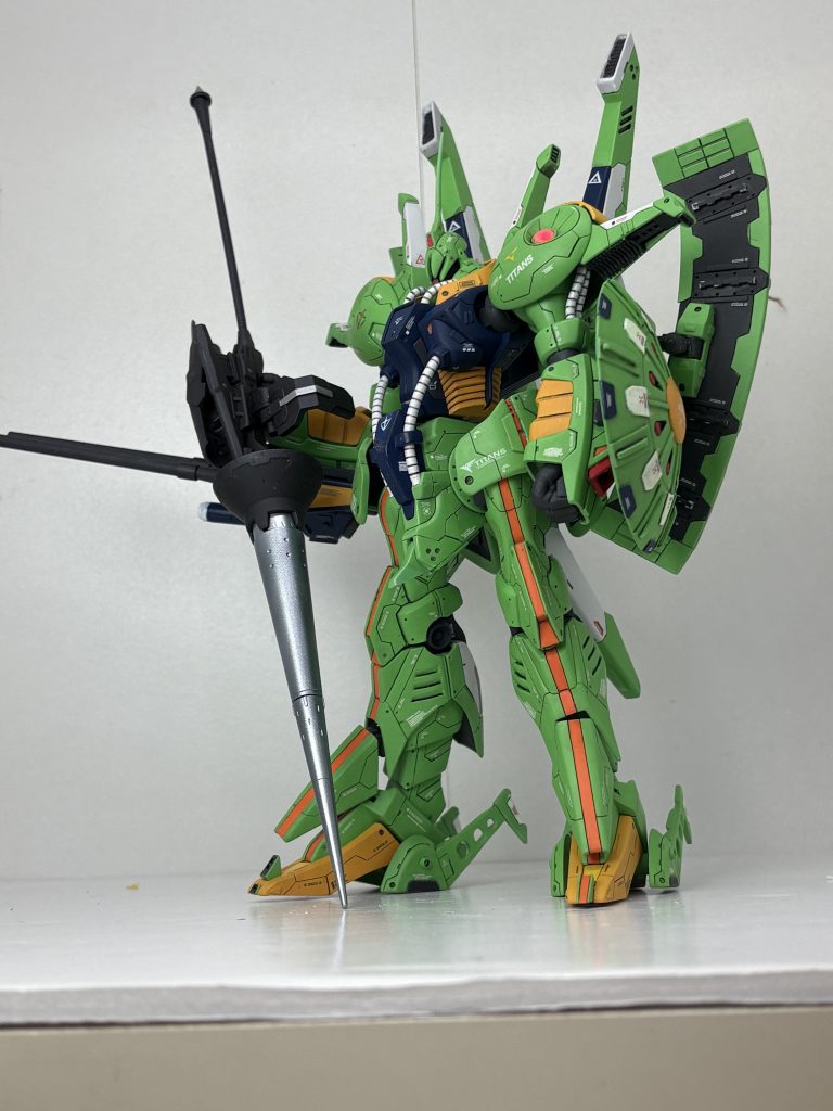 パラスアテネ2号機（モビルスーツ形態）