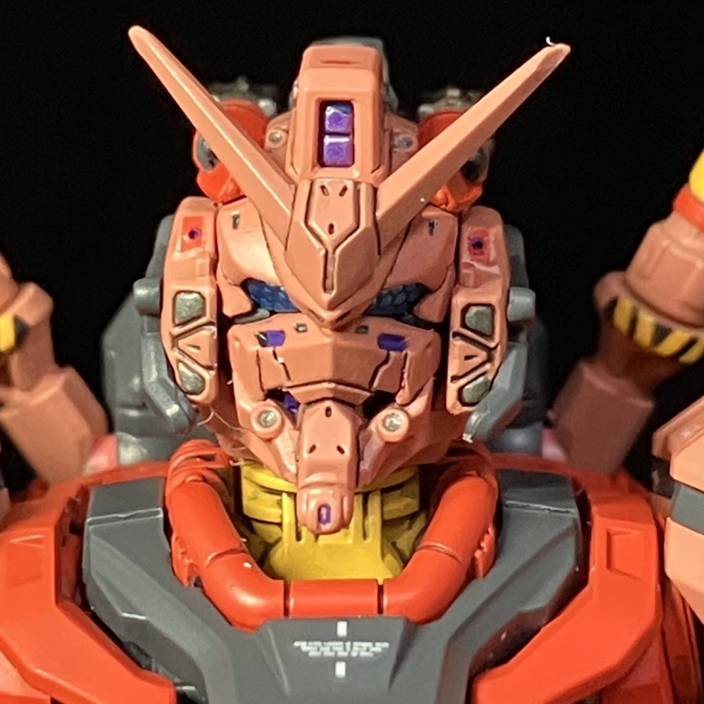 顔とビームサーベルは最悪でした