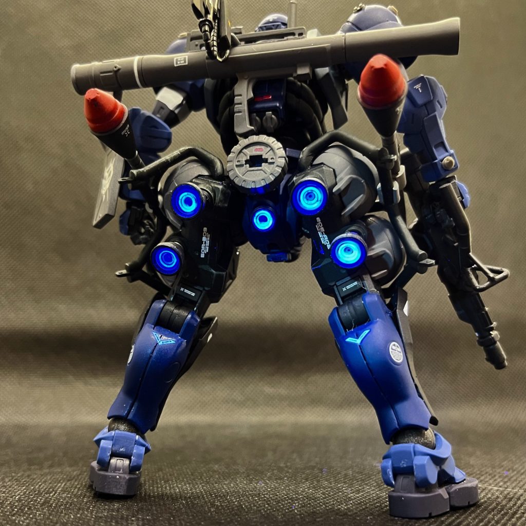 HG 軍警ザク (電飾)｜ごちおさんのガンプラ作品｜GUNSTA（ガンスタ）
