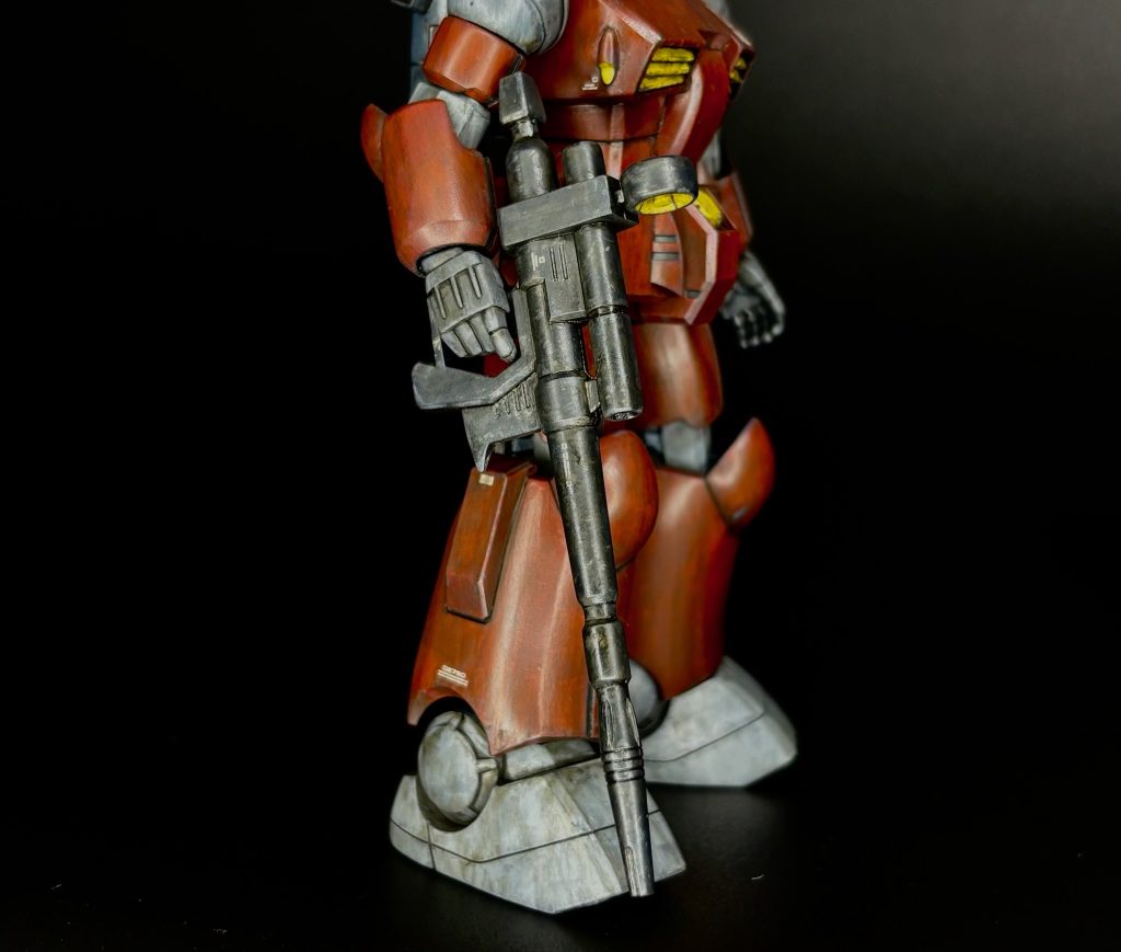 ビームライフルとキャノン、バックパックは下地塗装はラッカーのガンクロームにしています。