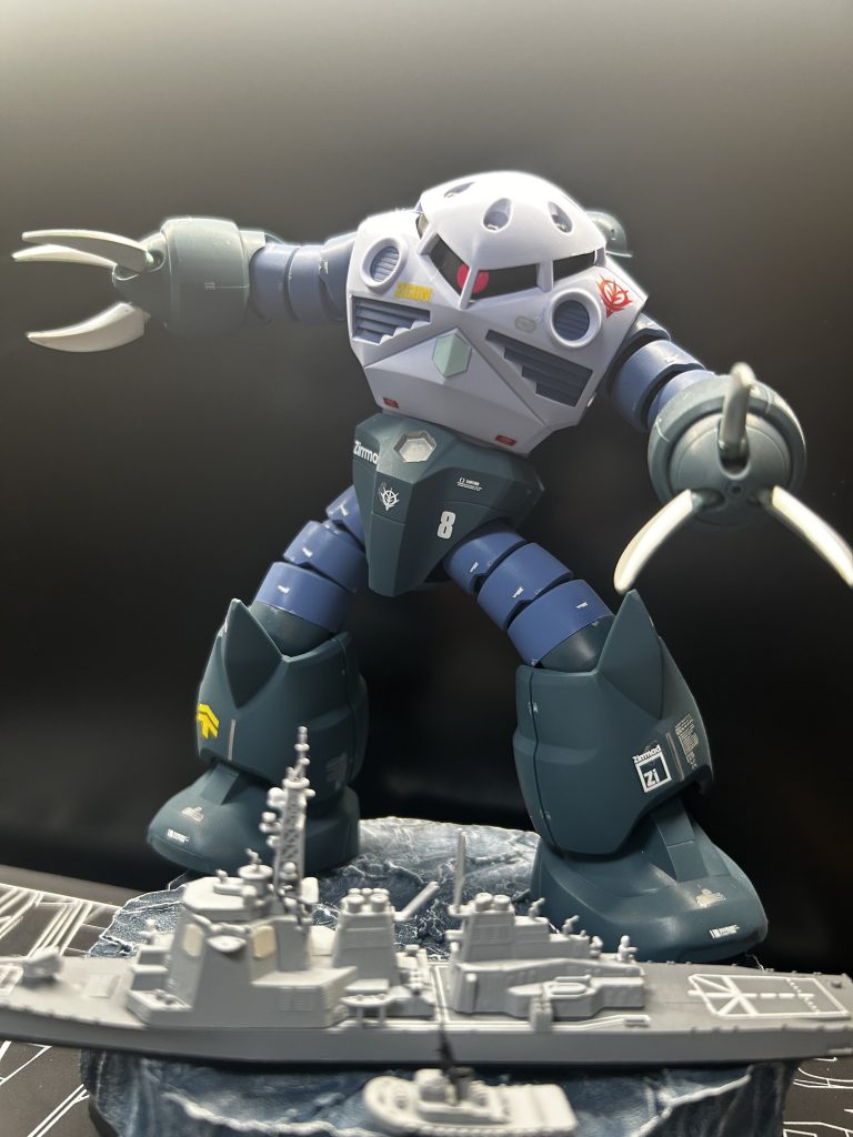 ズゴックとジオラマ