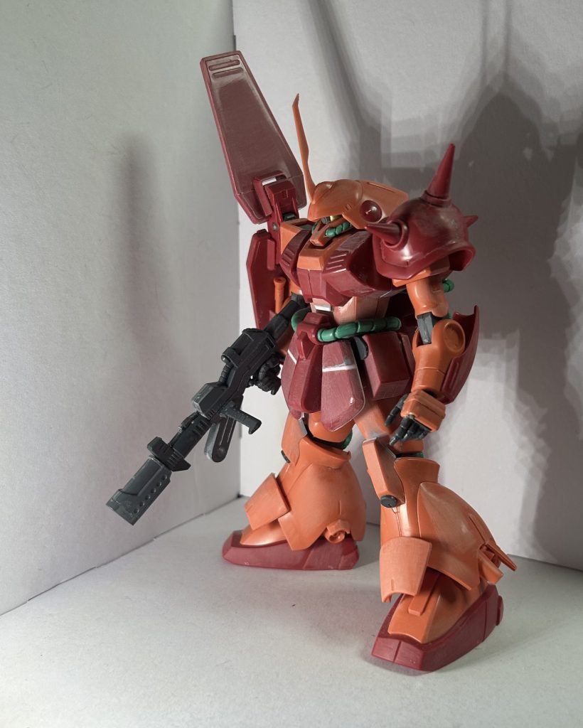 制作工程です。まぁ、写真はまだヤスリがけ途中だけど、ひと段落したんで…！ 