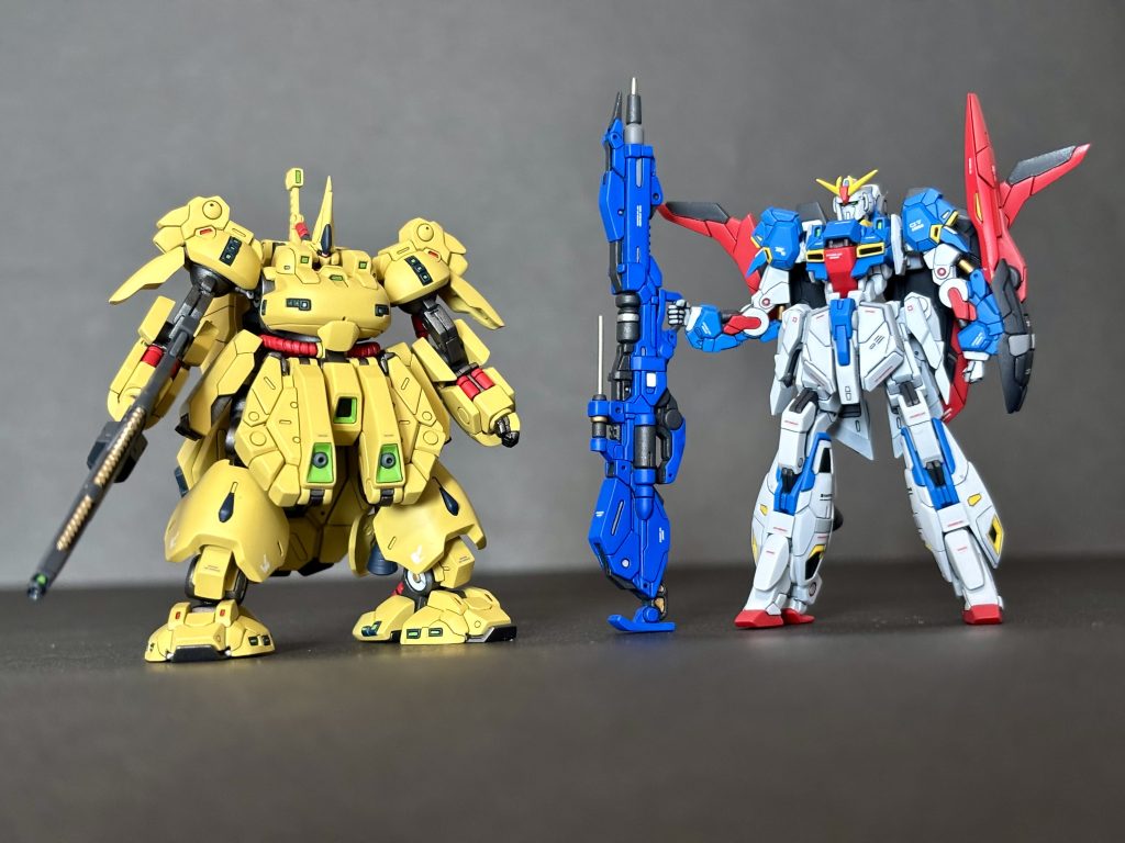 原作だと大型モビルスーツなんですがなんかこのジオZより小さいです