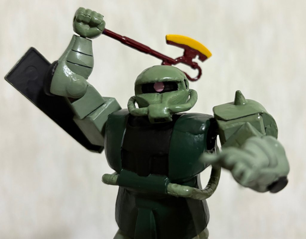 ヒートホークも難なく装備できる。