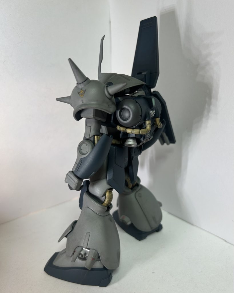 今回のコンセプトは「お手軽にエース級！？」です。要は、あまり難しい事しないで強そうに見せる、です。基本的に、キットを活かす、最近の個人的なトレンドを踏襲。