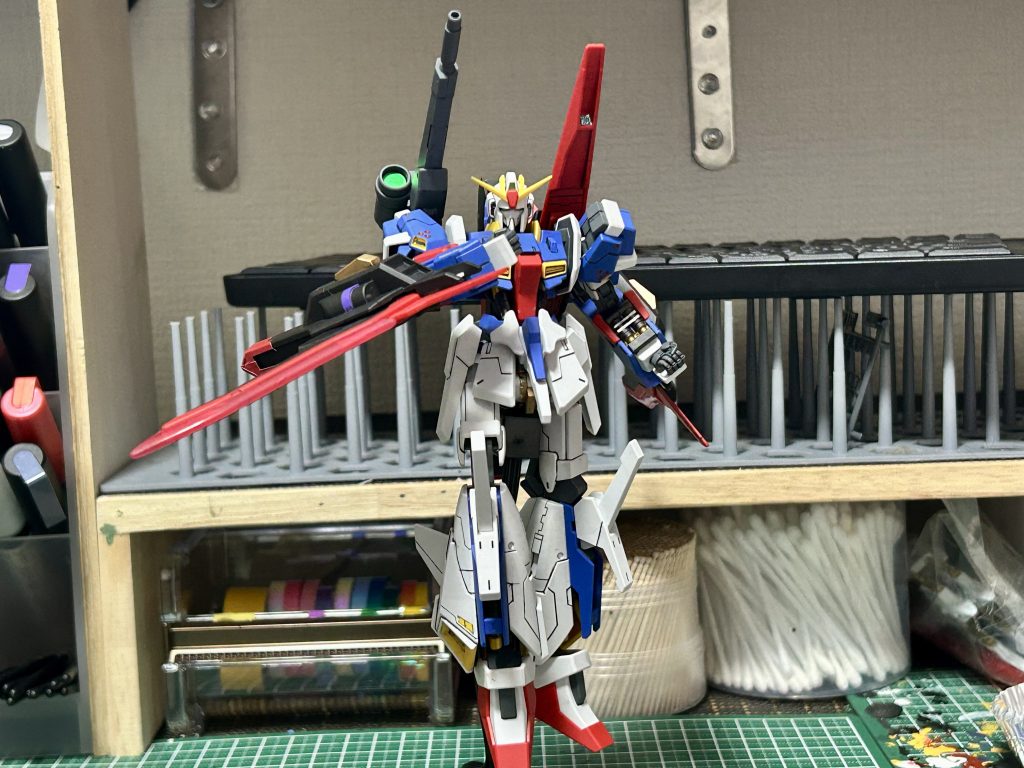 個人的にこのポージングがしゅき♡前々回の投稿のコメントでモデラーの数だけポージングの正解があると言われ「確かに!」と納得をして今回から(今までもだけど)好きにポージングをしていこうと思いますね(・ω・)