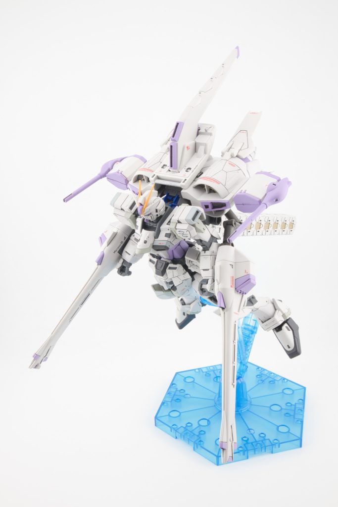 本体のRGに合わせてミーティアはスジ彫りとかでディテールアップした方が良かったかも。