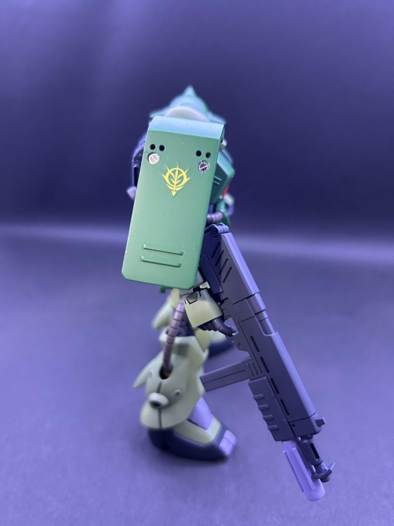 シールドメタルパーツを仕込みました