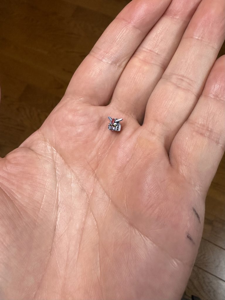 頭はもっと小さいです💦