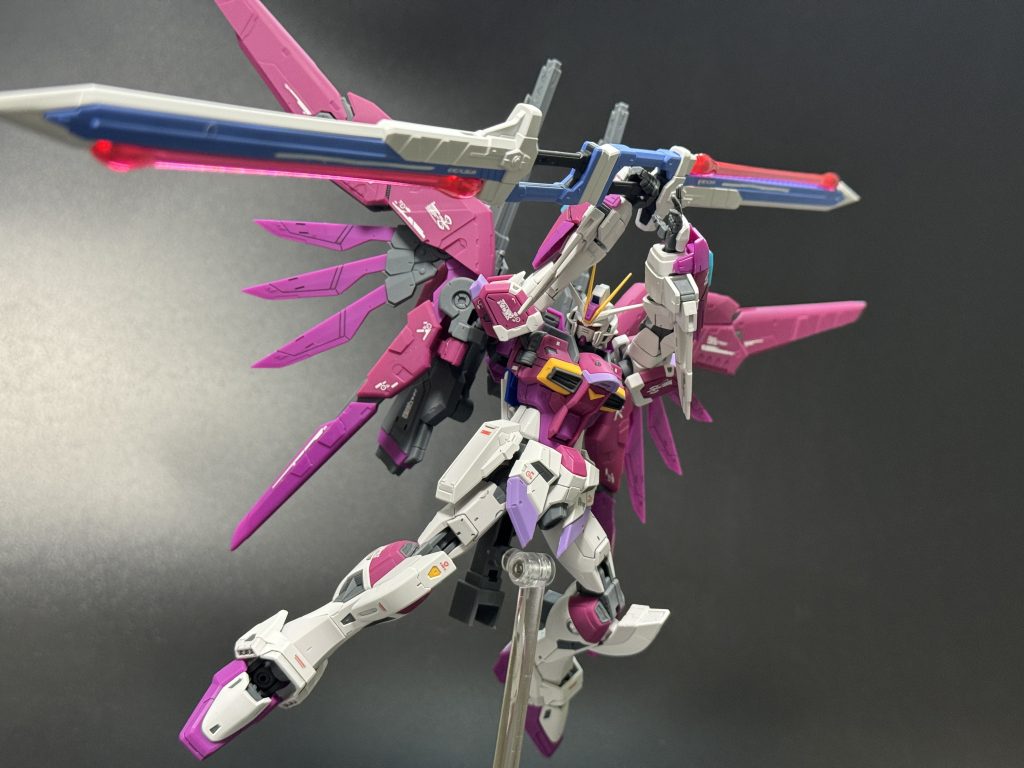 長物武器はカッコよくポーズ取らせるの難しいですね