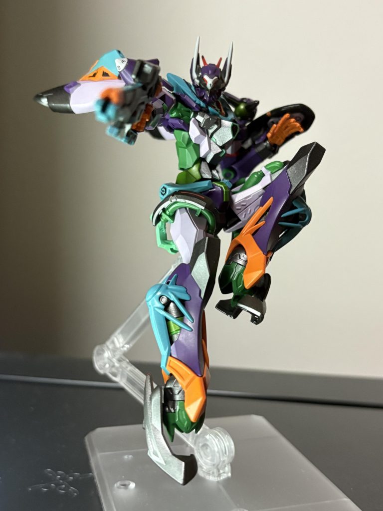 可動域はジークアクスをほとんど流用してるから最高