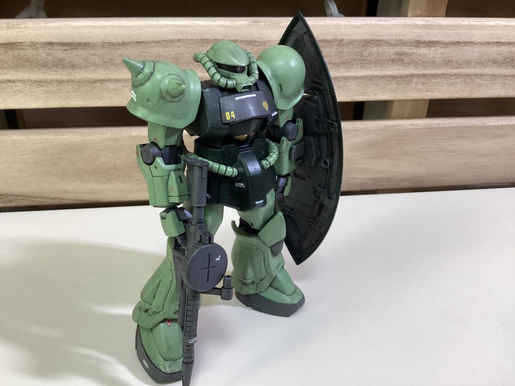 MS−07B グフ(テッド・フリックマン伍長機)–3枚目/制作者：紅い水性