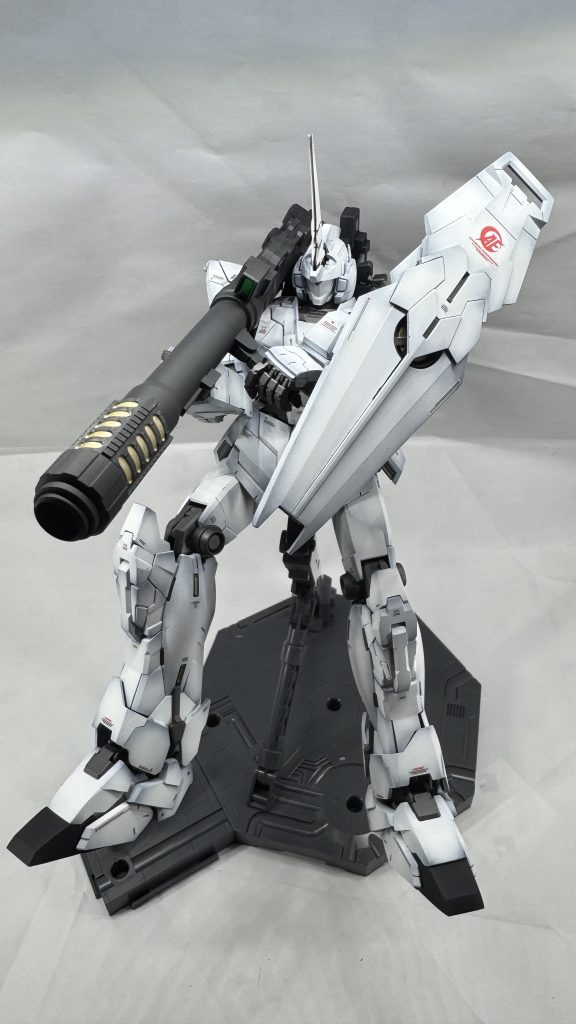 MG ユニコーンガンダム グラデ塗装–3枚目/制作者：_mtmt__