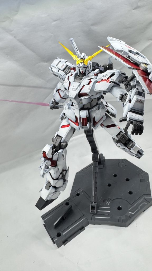 パッケージのポーズ（にしたかったですがなんか違う…）