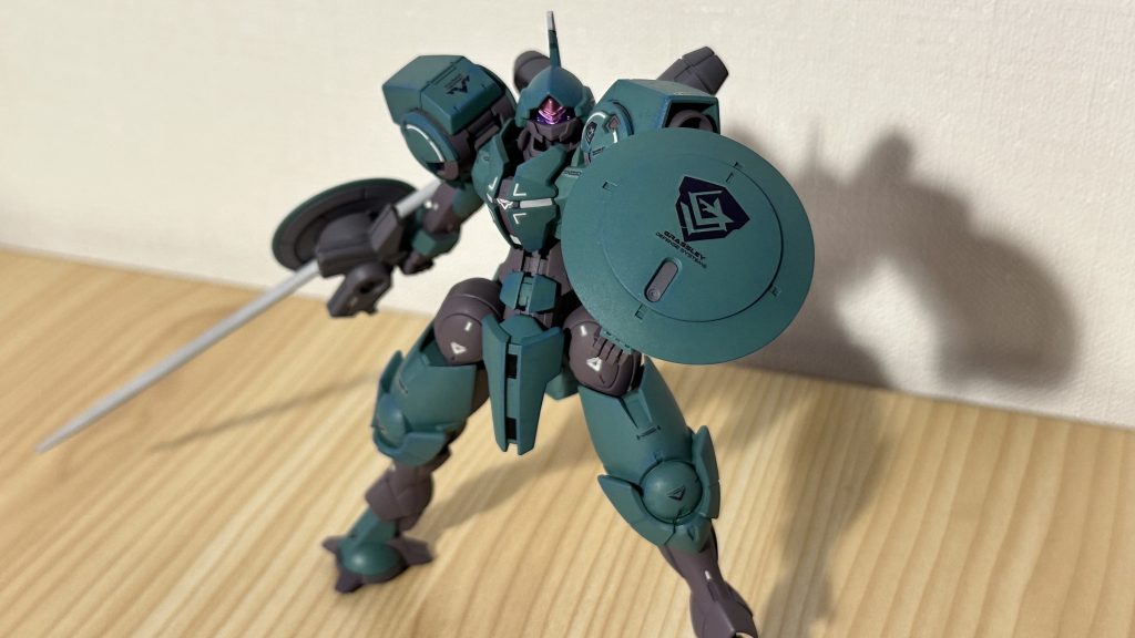 ほんとこのキットはポーズが決めやすく、どこ向かせても絵になる。グラスレー社のキットは不思議とそういう傾向を感じる。