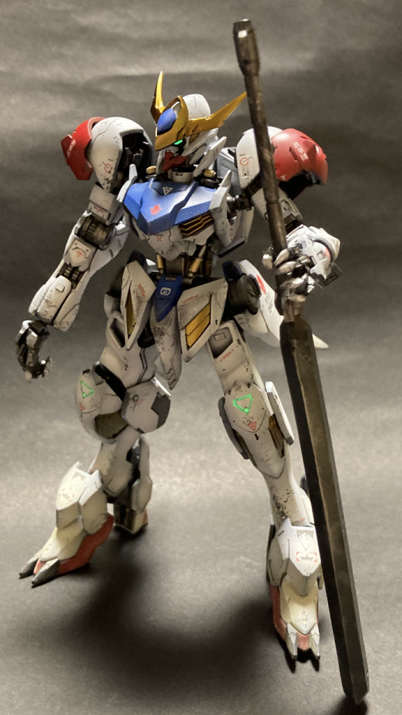 股関節の軸を2mmずつ延長して腰の安定感マシマシ。