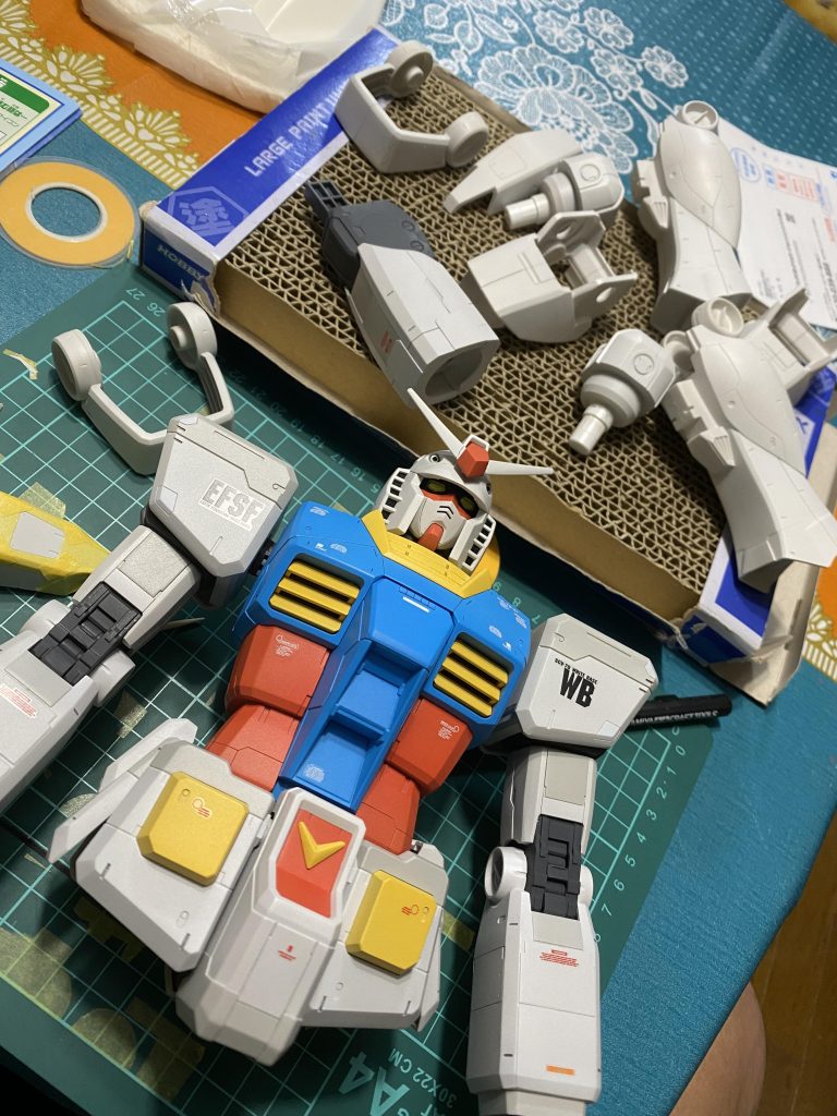 メガサイズガンダムもついでに作成。これが面倒くさかった。