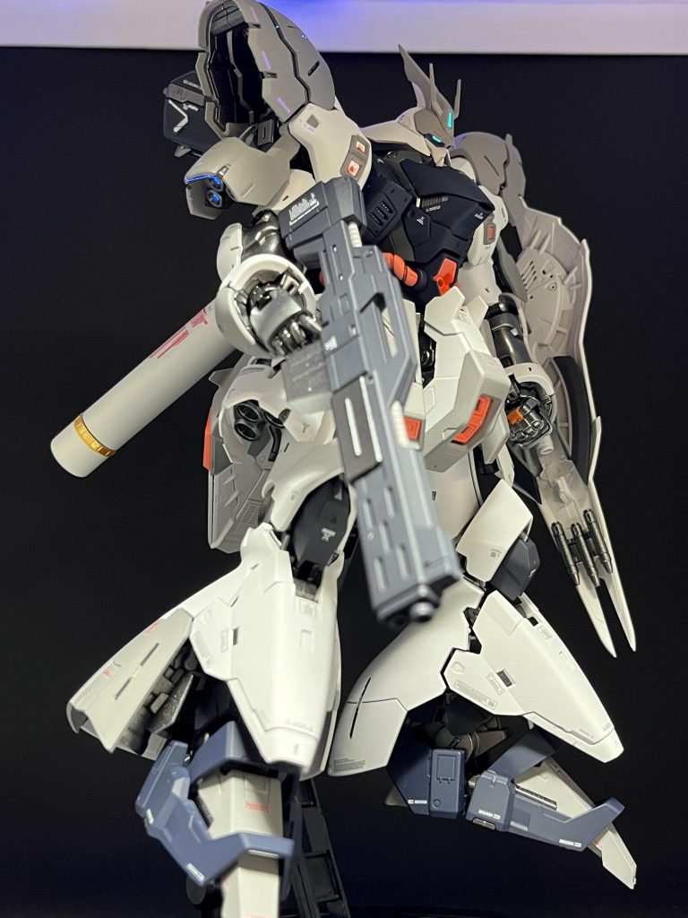 フレーム　ガイア:スターブライトアイアン白　ガイア:ニュートラルグレー1グレー　ガイア:ニュートラルグレー3青　ガイア:ダークブルーイッシュパープル黒　ガイア:ヘキサブラックオレンジ　フィニッシャーズ:ルミオレンジ下地　ガイア:白サフ　黒サフ