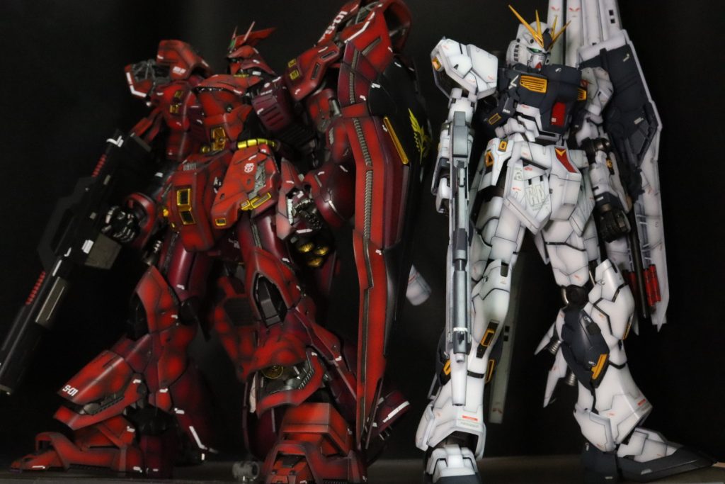 念願のνガンダムと揃い踏み!