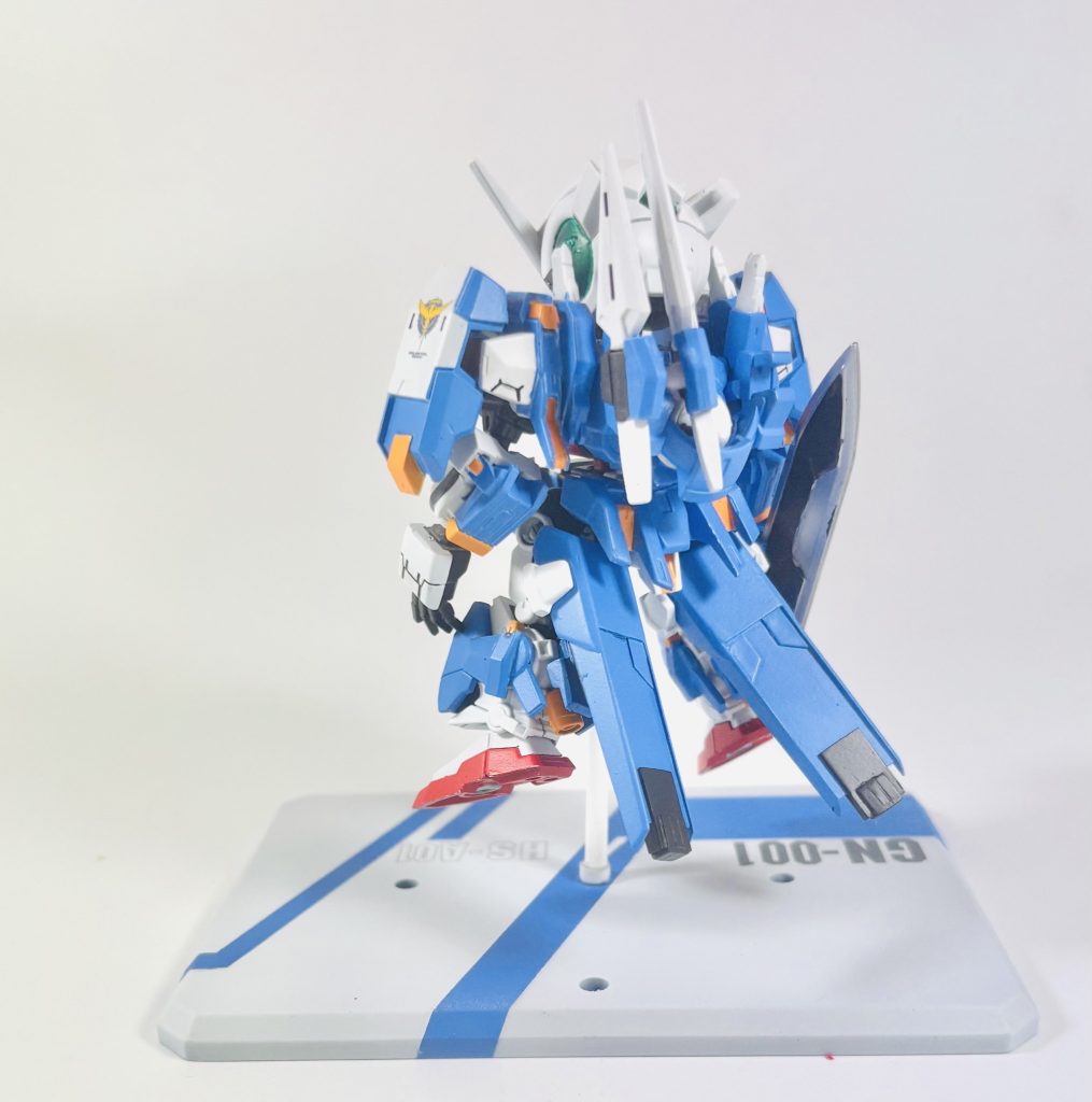 改修は脇腹の追加、太ももパーツの追加、ダッシュユニットの大型化(スクラッチ)、サーベルエフェクトの作成 となってます