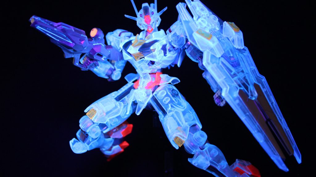 没写真ライトの当て方失敗して、色が飛んだ（胸部が透明