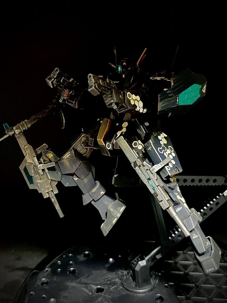 夜に溶け込んだり。。