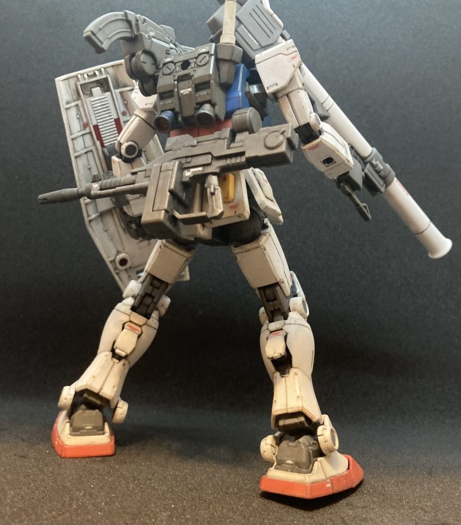 全体はツヤ消しですが、バーニアだけ光沢仕上げにしてます。