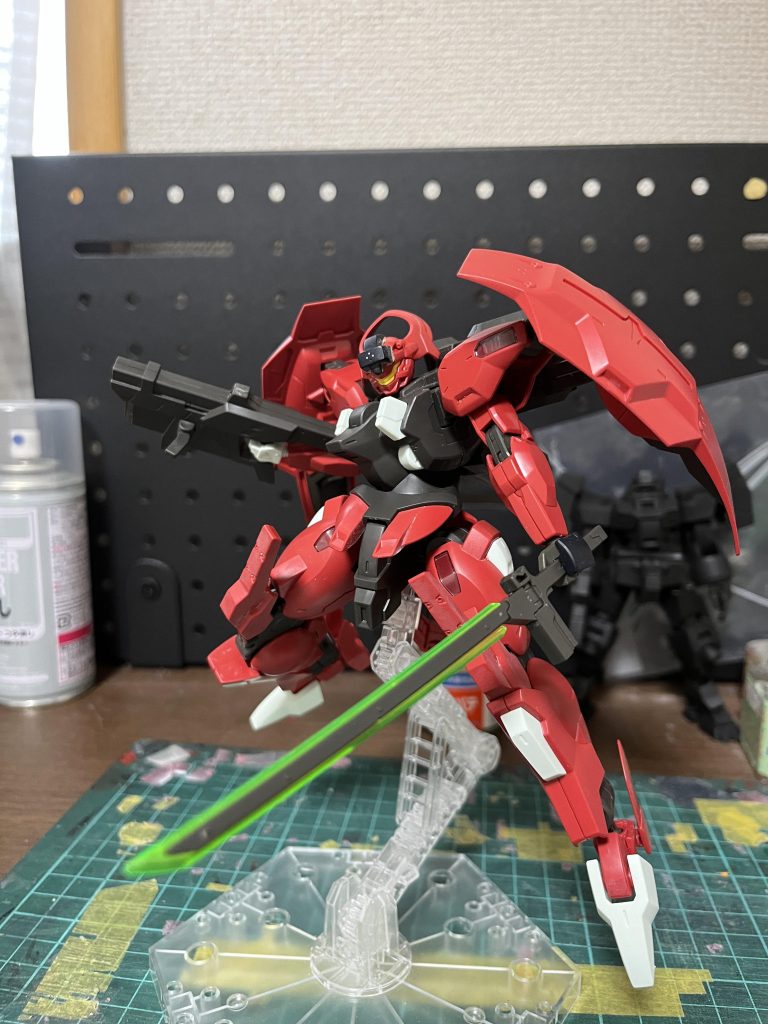 拡張パーツが届いたので装備。水星の魔女は量産機が強いイメージなので重武装にしていく。