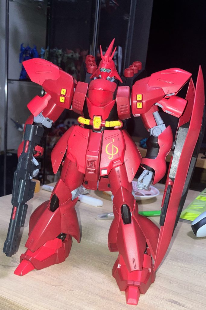 サザビー–4枚目/制作者：ただのガンダム好き