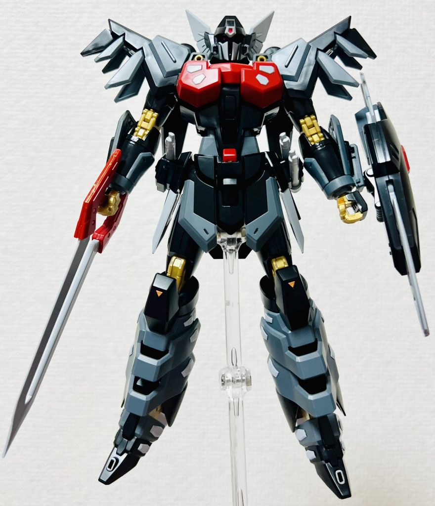 スミ入れ、部分塗装、シールのみです。額と膝のシールが小さすぎて大変でしたわ😰スプレー缶の中身無く仕上げのつや消しできず::(  `ᯅ´  )::