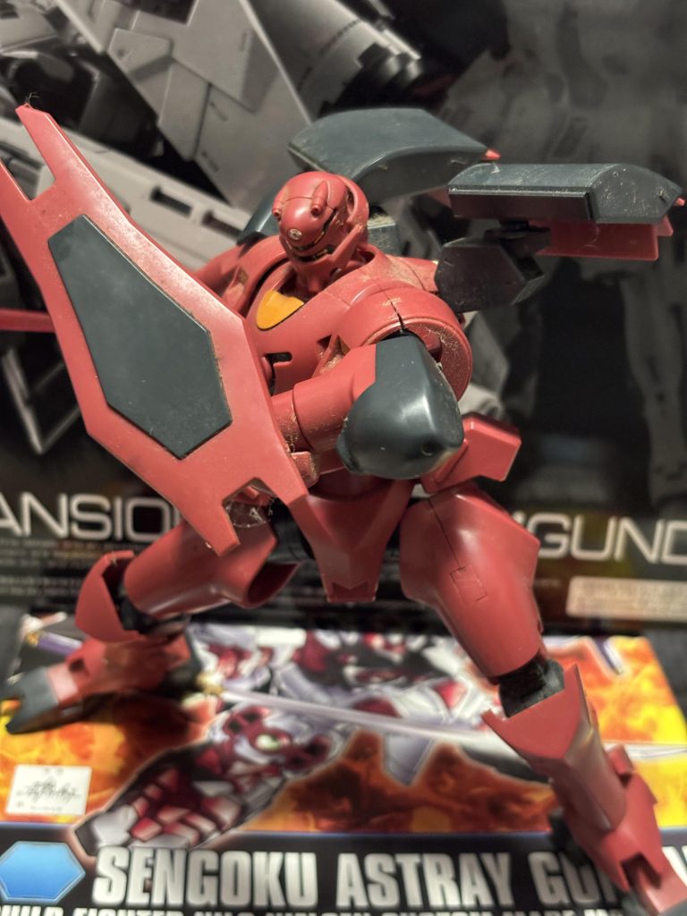 肩上がりません