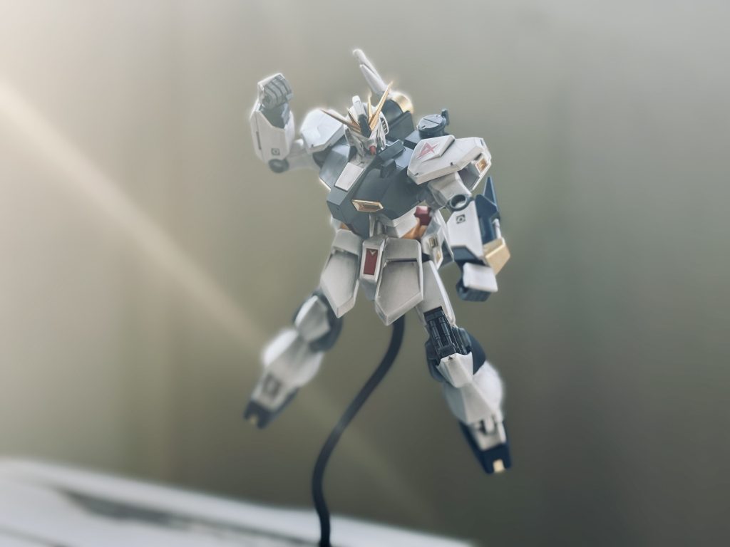 ENTRY GRADE 1/144 νガンダム–5枚目/制作者：mal__tese