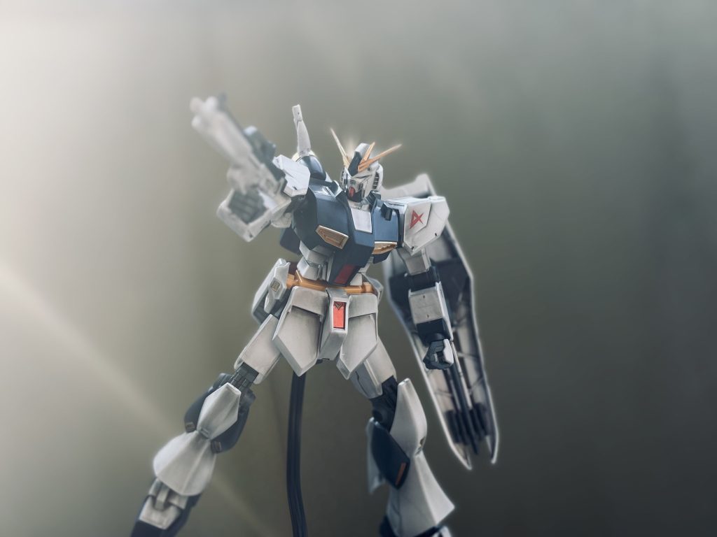 ENTRY GRADE 1/144 νガンダム–2枚目/制作者：mal__tese