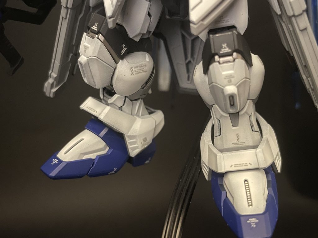 今回のお気に入りパーツその1 脚😎うるさすぎないライトグレーのデカールお気に入りです！