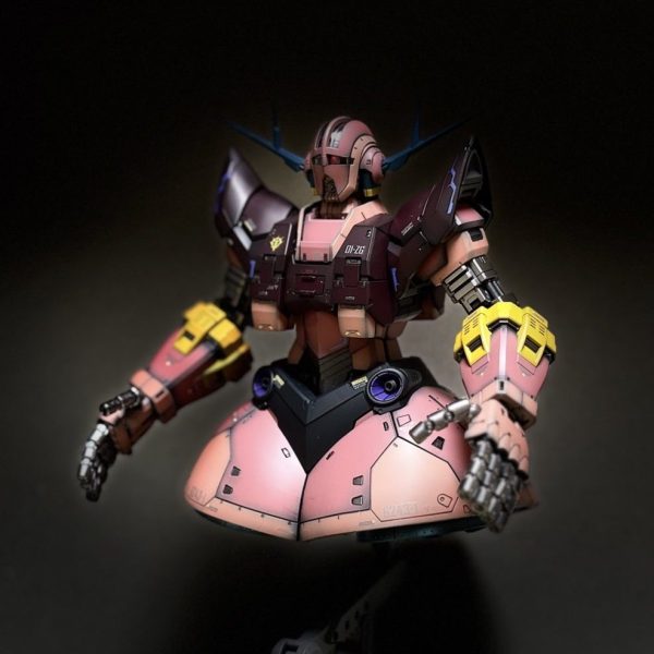 ジオング シャア専用機