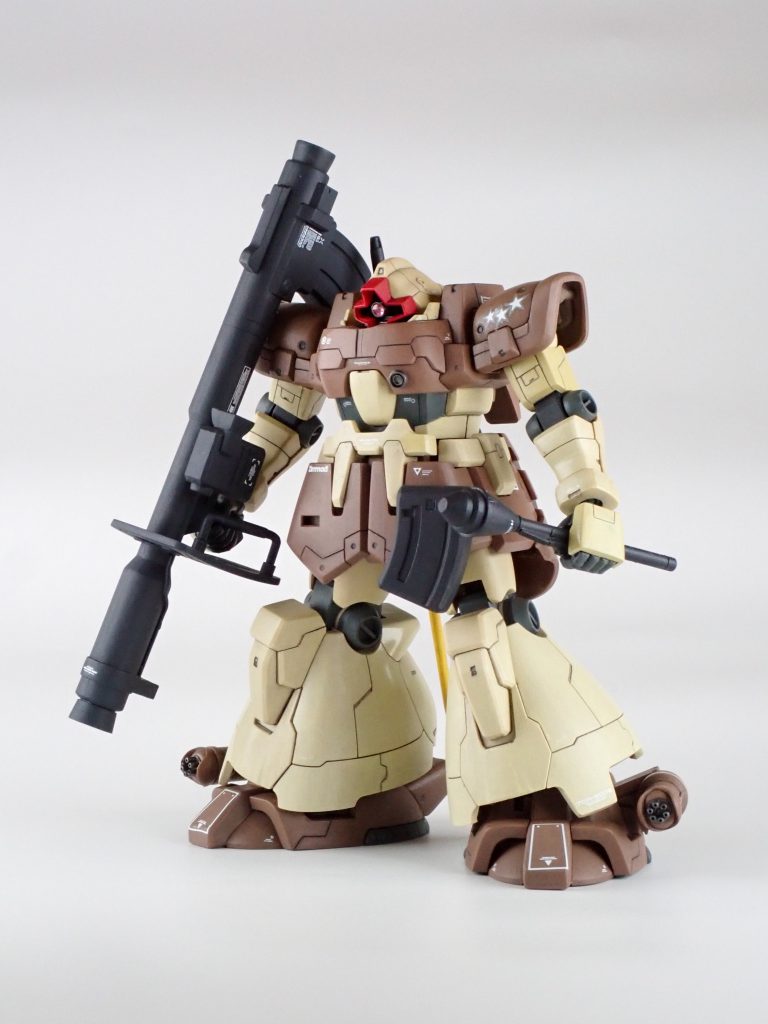 スジボリ追加でディテールアップ、モノアイは可動化しています！