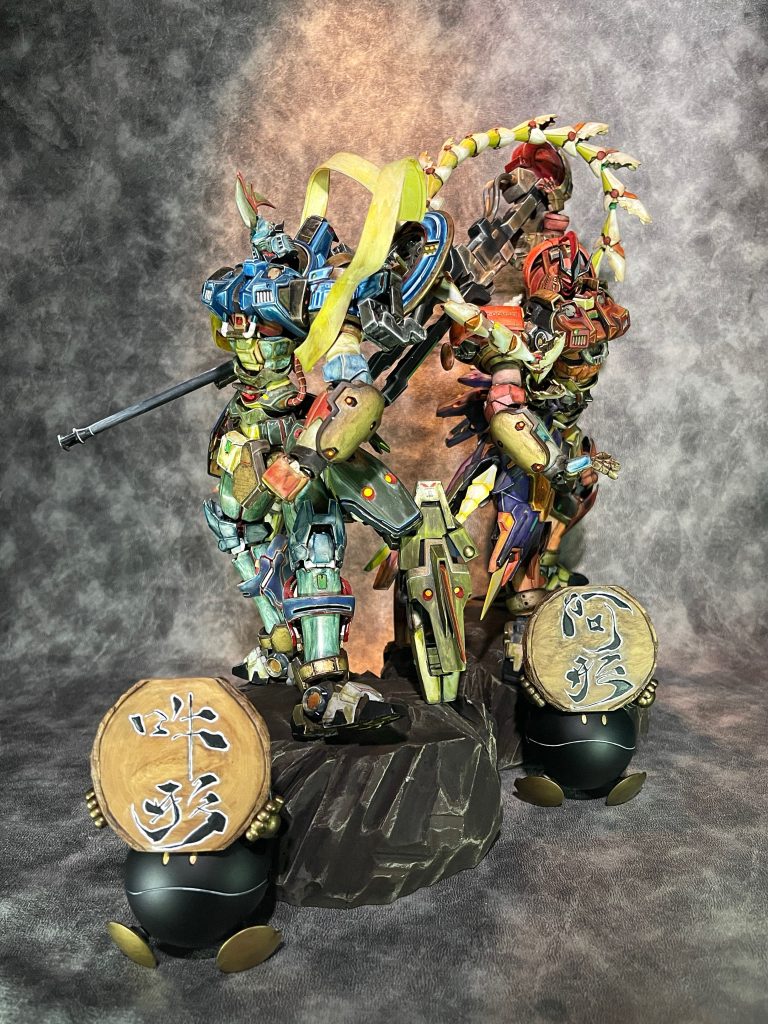 並べていつもは向き合っているので逆の背中合わせにしてみました。