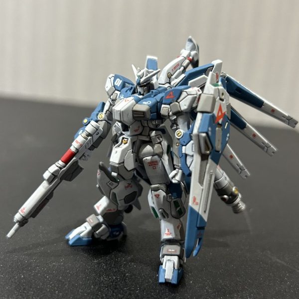 ガンダムアーティファクト　Hi-νガンダム