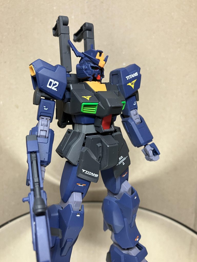 マークIIの胴体にヘイズルのコックピット周りを移植しています。