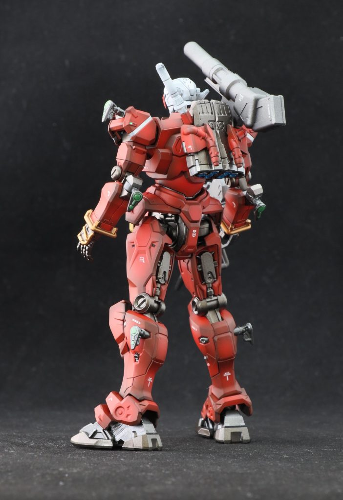 肘や肩のハードポイントもモールド頼りに塗り分け