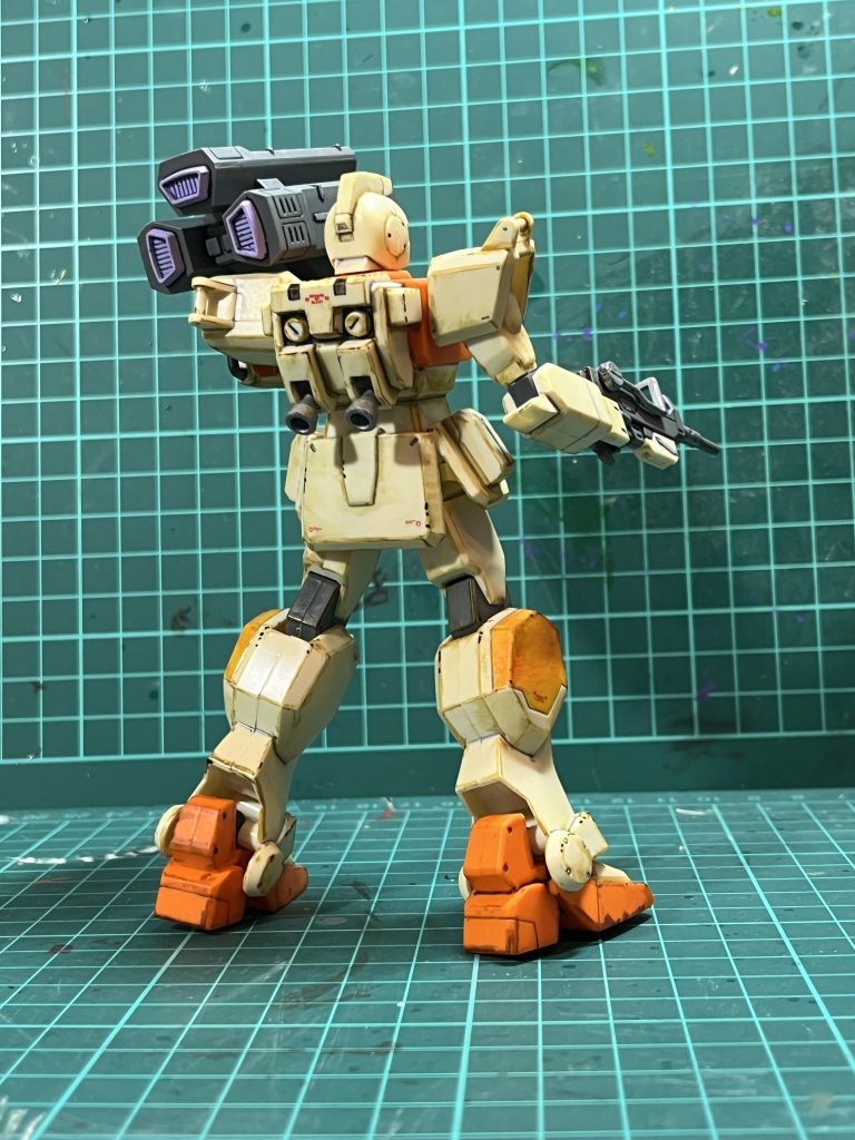 後ろ