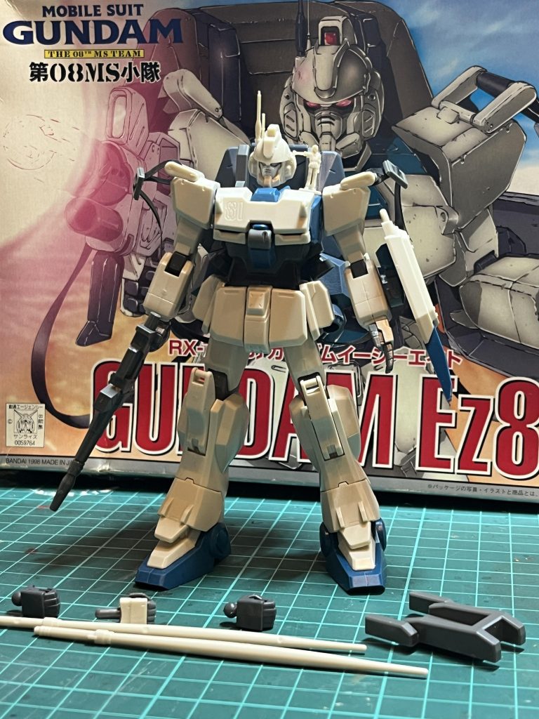すぐみ中古屋でゲット!腕の合わせ目が消せなかった。目のシールはくつかないので自分で書きました。シローをうまく塗ることが出来るか不安でした。旧キットだが足の可動域が広い。アイナもつけてほしかっ、、