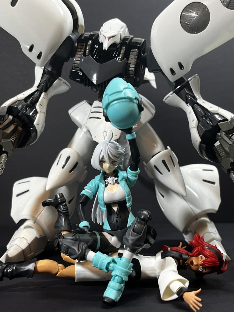 ミオリネボディは30msから借りました。なかなかいいボディですね。(関節とか)何か下にいますね。見てくれてありがとうございます。