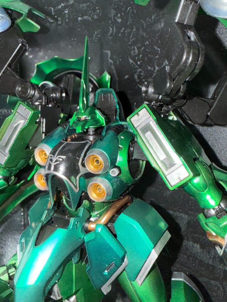 ずっと指摘されている首の埋没を延長で解消モノアイは3Dプリンターで作ったディテールアップ版