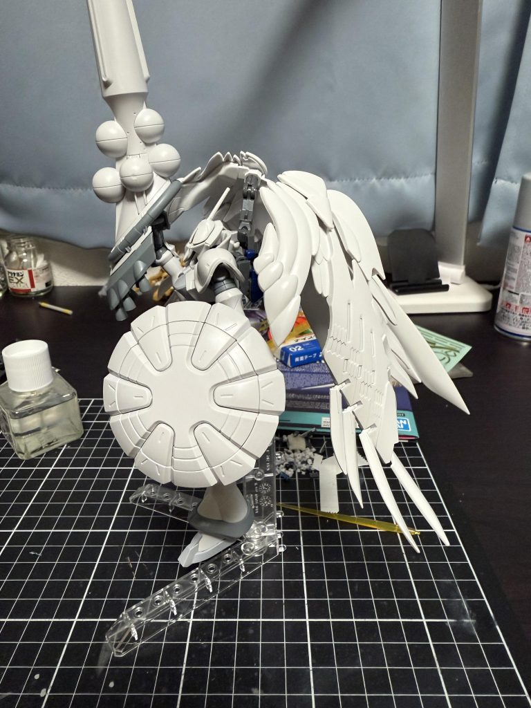 エグザベギャンは絶対に天使の羽が似合うと思ってました。背中に羽つけただけなのにもう完成品っぽい。